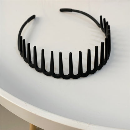 headband with teeth