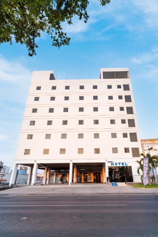 hotel pacific blue mazatlan