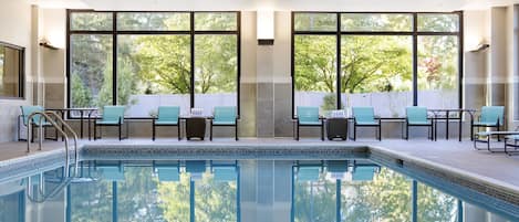 hotels in bangor maine with indoor pool