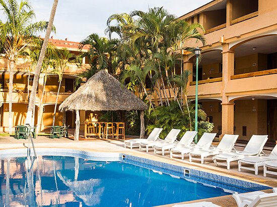 hotels in mazatlan golden zone