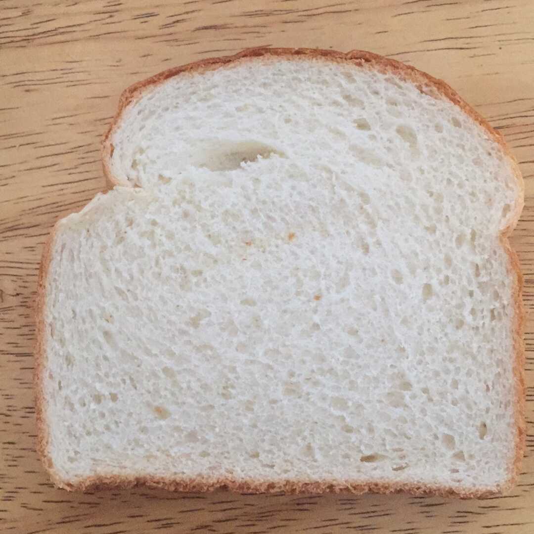 how many calories is 2 slices of white bread