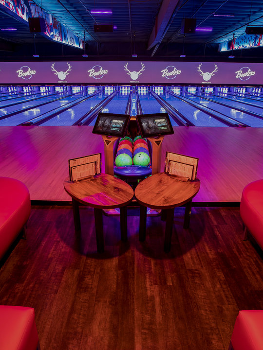 how much is a game of bowling at bowlero