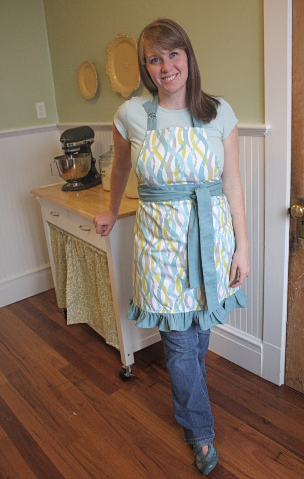 how to tie an apron with rings