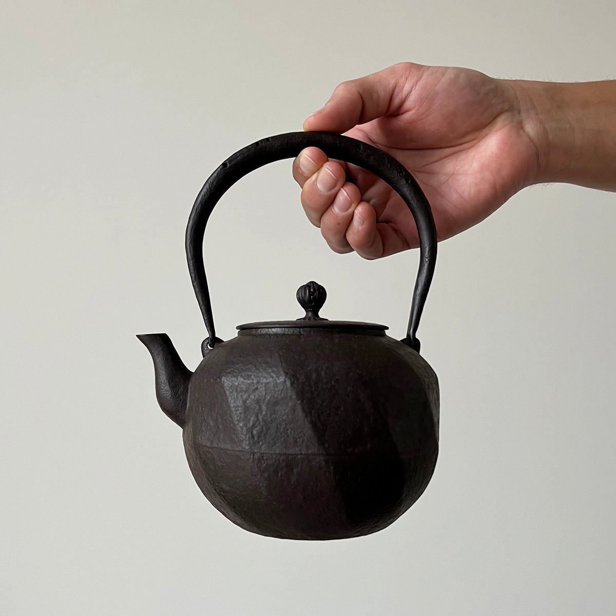 iron kettle