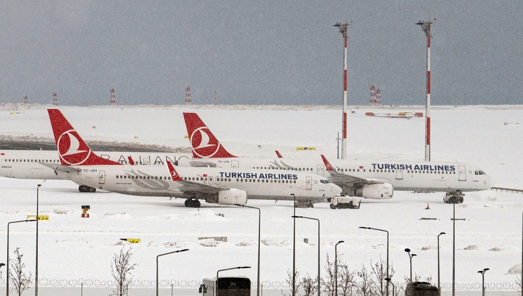 istanbul airport cancelled flights