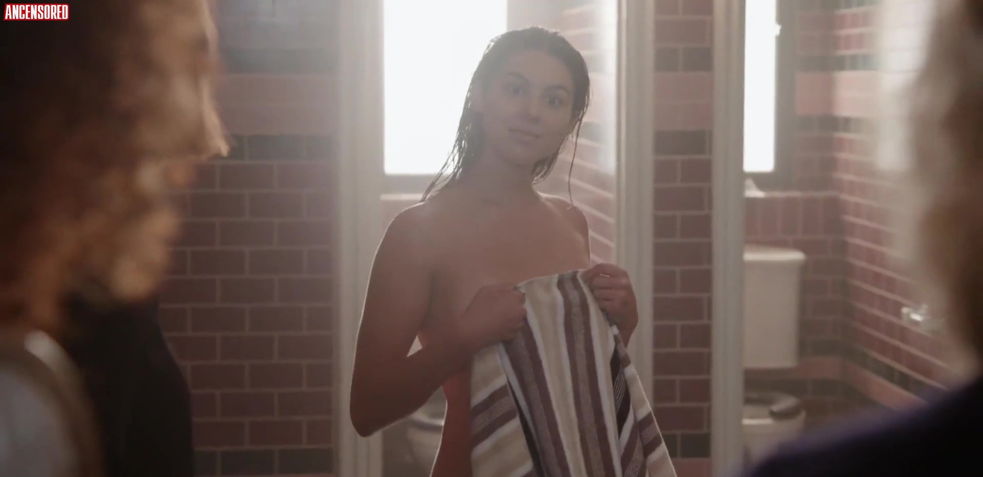 kira kosarin nude