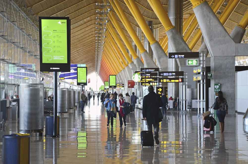 madrid barajas t4 salidas