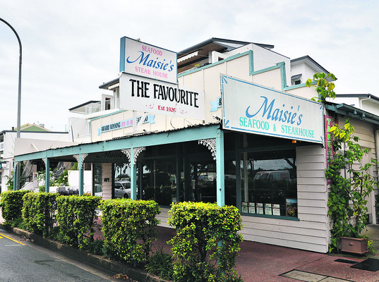 maisies seafood & steakhouse