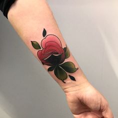 neotraditional rose tattoo