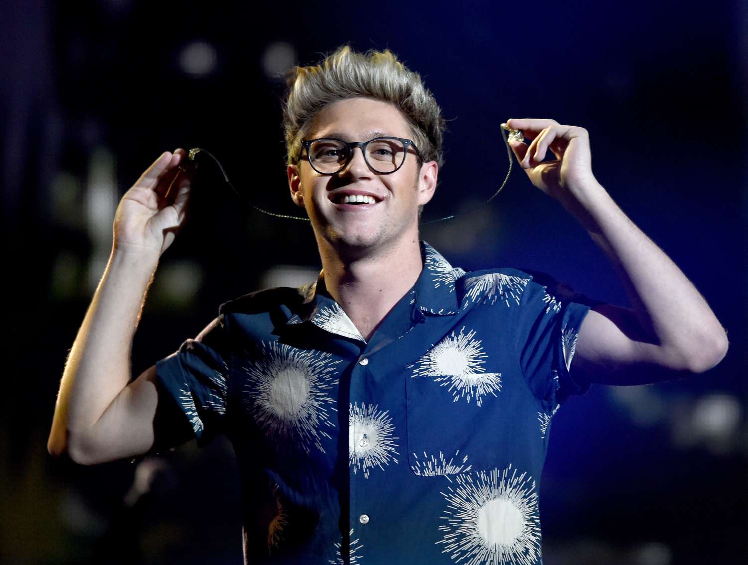 niall horan glasses