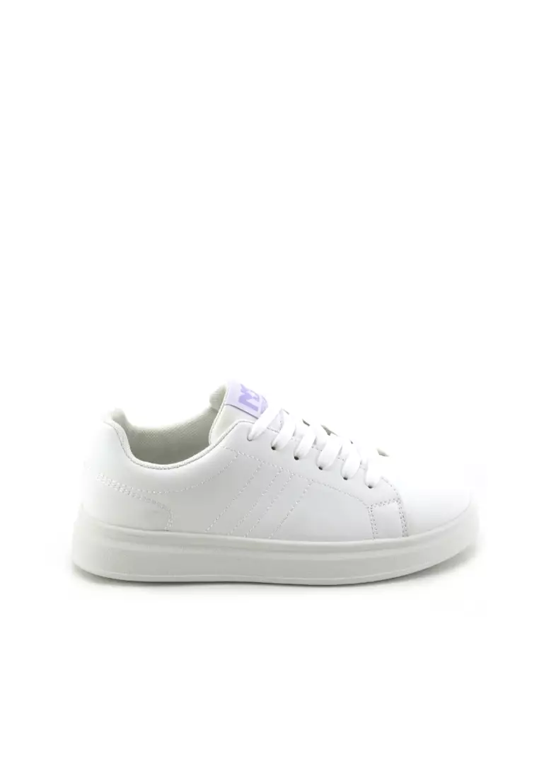 north star white sneakers