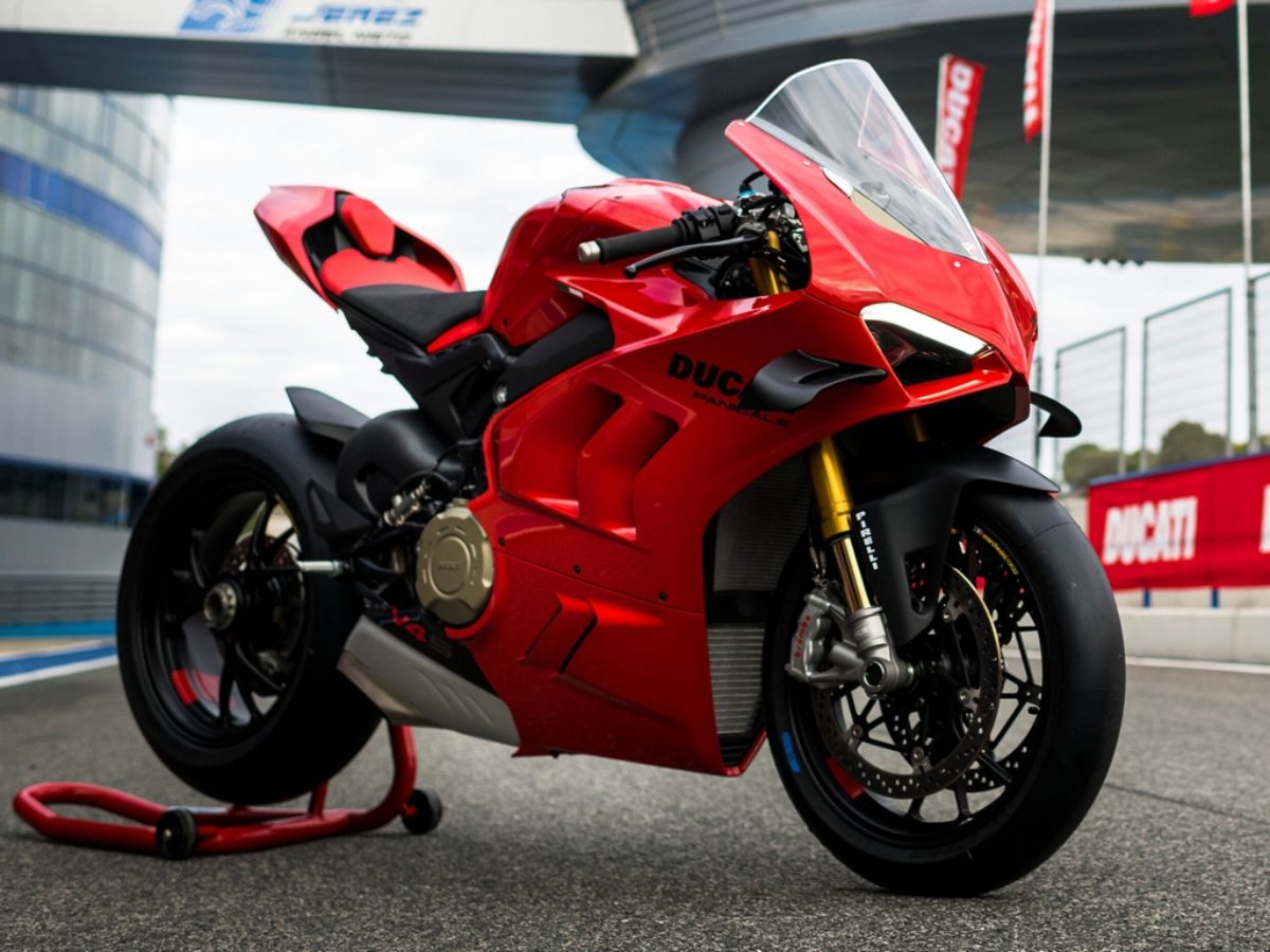 panigale v4s price