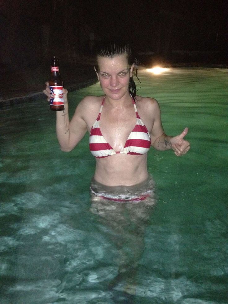 pauley perrette bikini