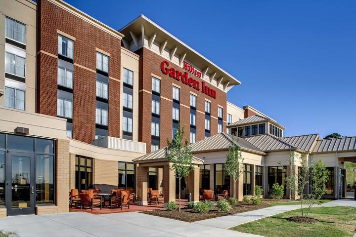 pet friendly hotels in cranberry township pa