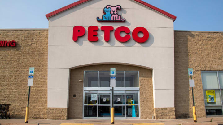 petco hours