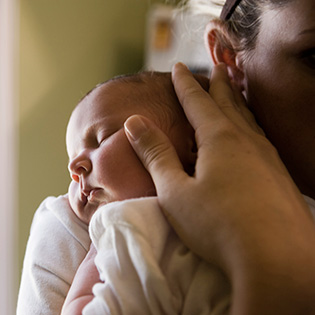 propping baby up to sleep with a cold nhs