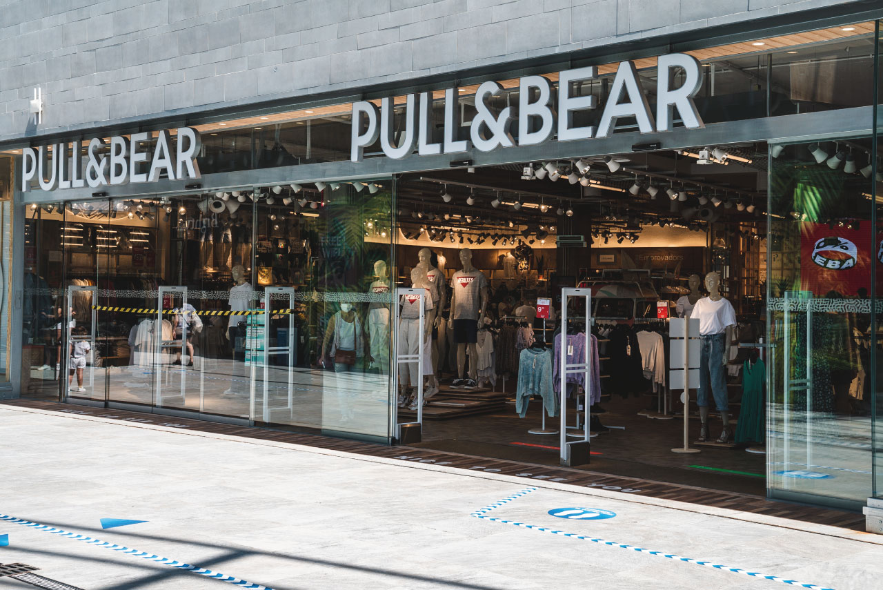 pull and bear near me