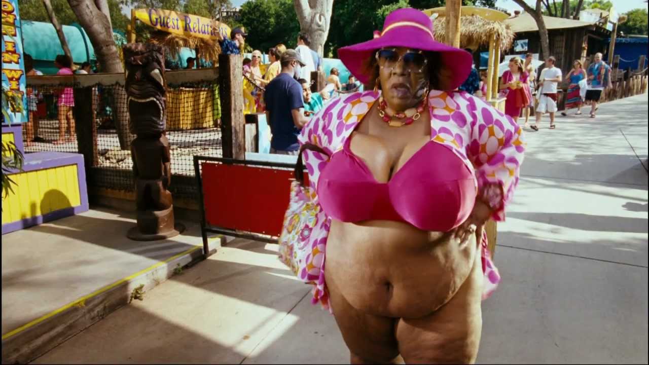 rasputia con bikini