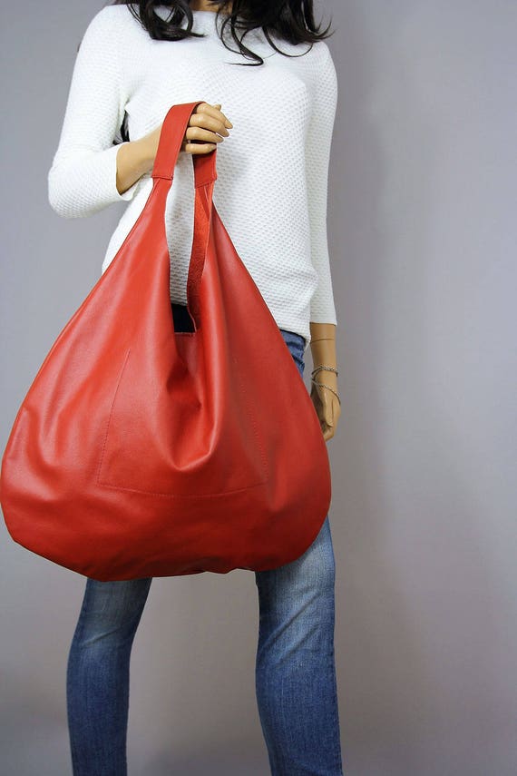 red hobo purse