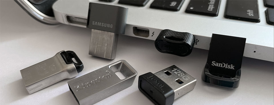 sandisk usb small