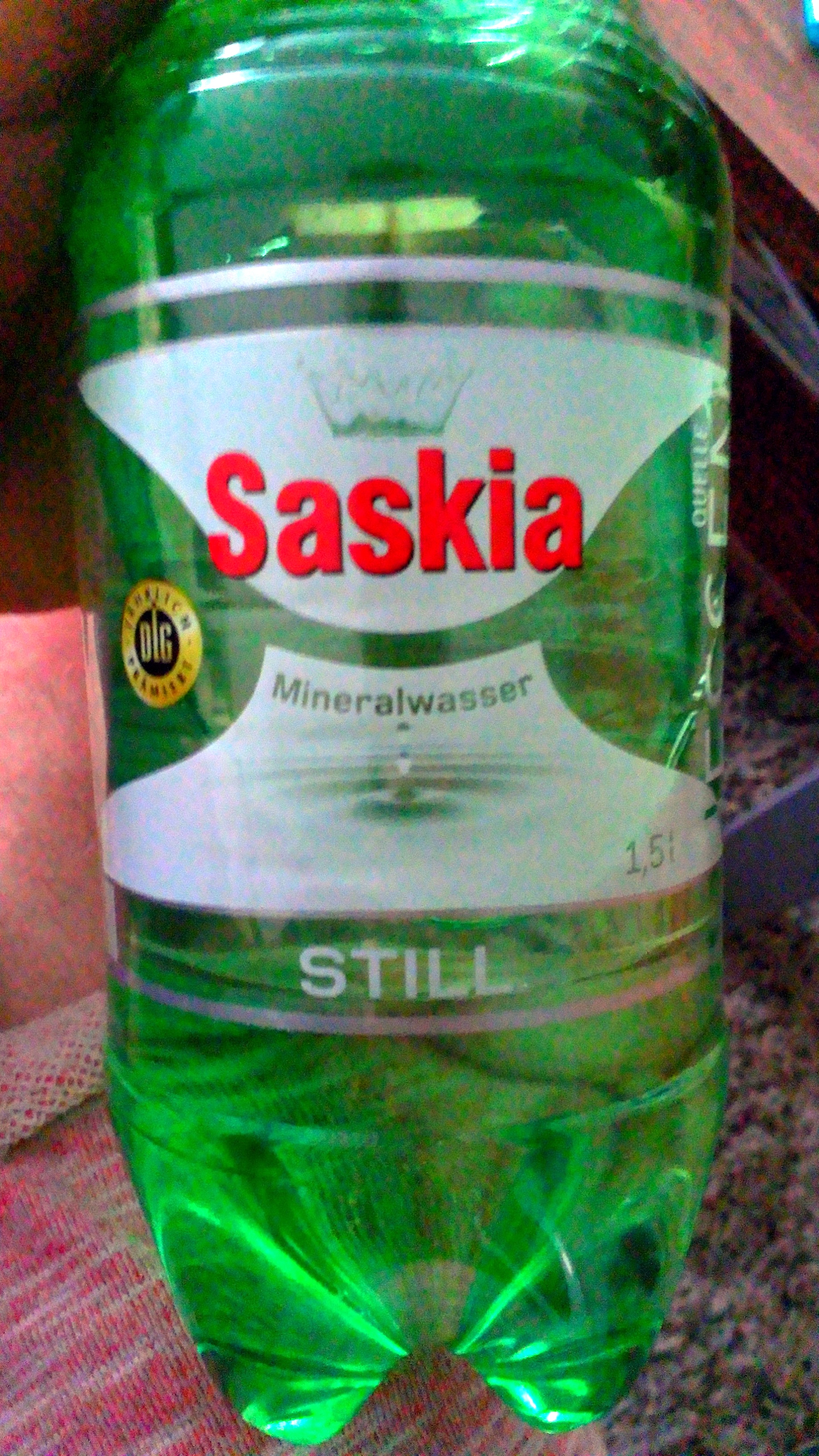 saskia mineral water