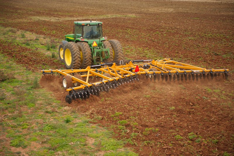 taylor-way disc harrow