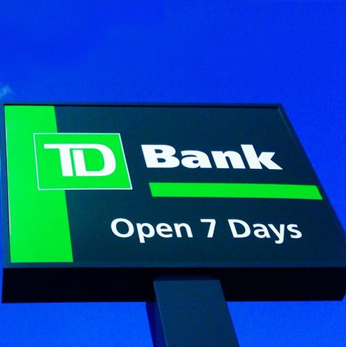 td sunday hours