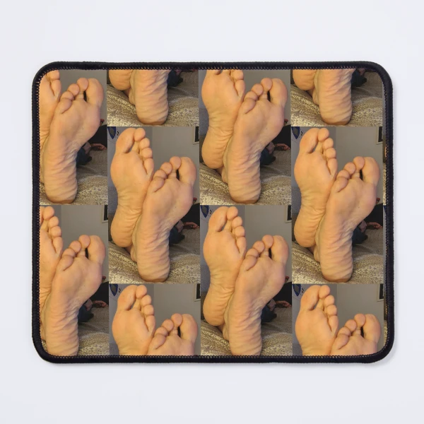 the mousepad feet