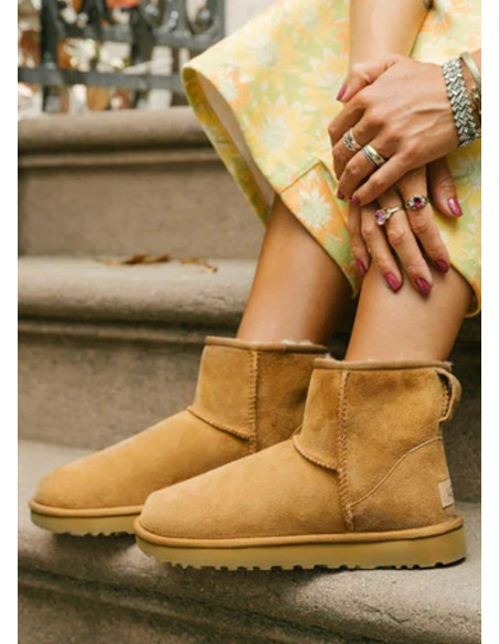 ugg chestnut