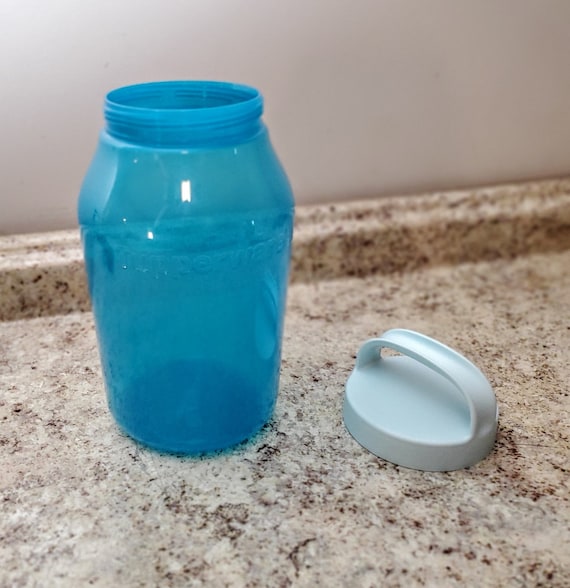 universal jar tupperware