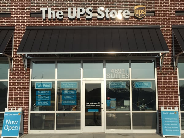 ups store near