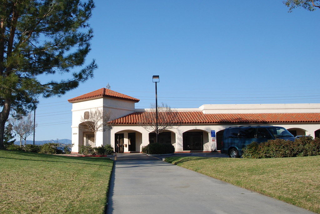 usps valencia ca