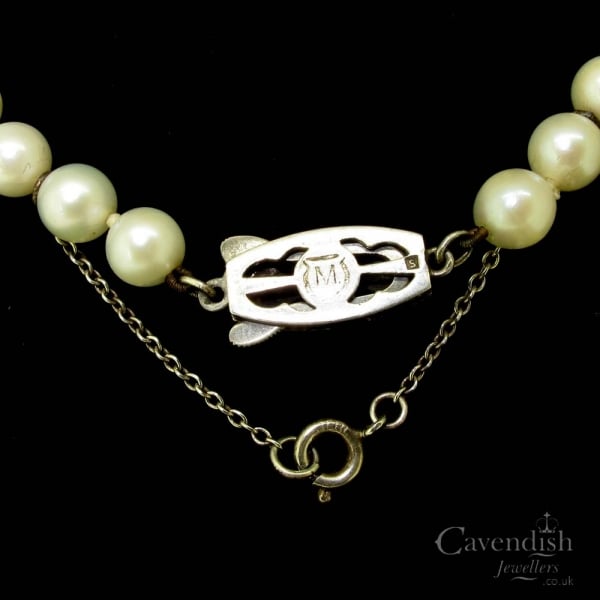 vintage mikimoto pearl necklace