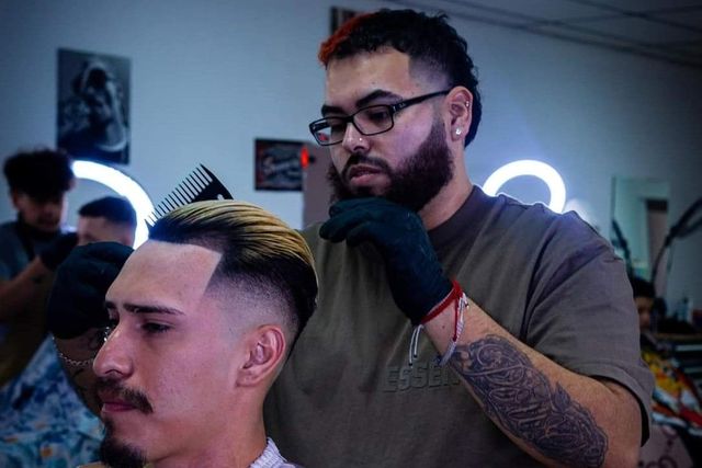 waukegan barber