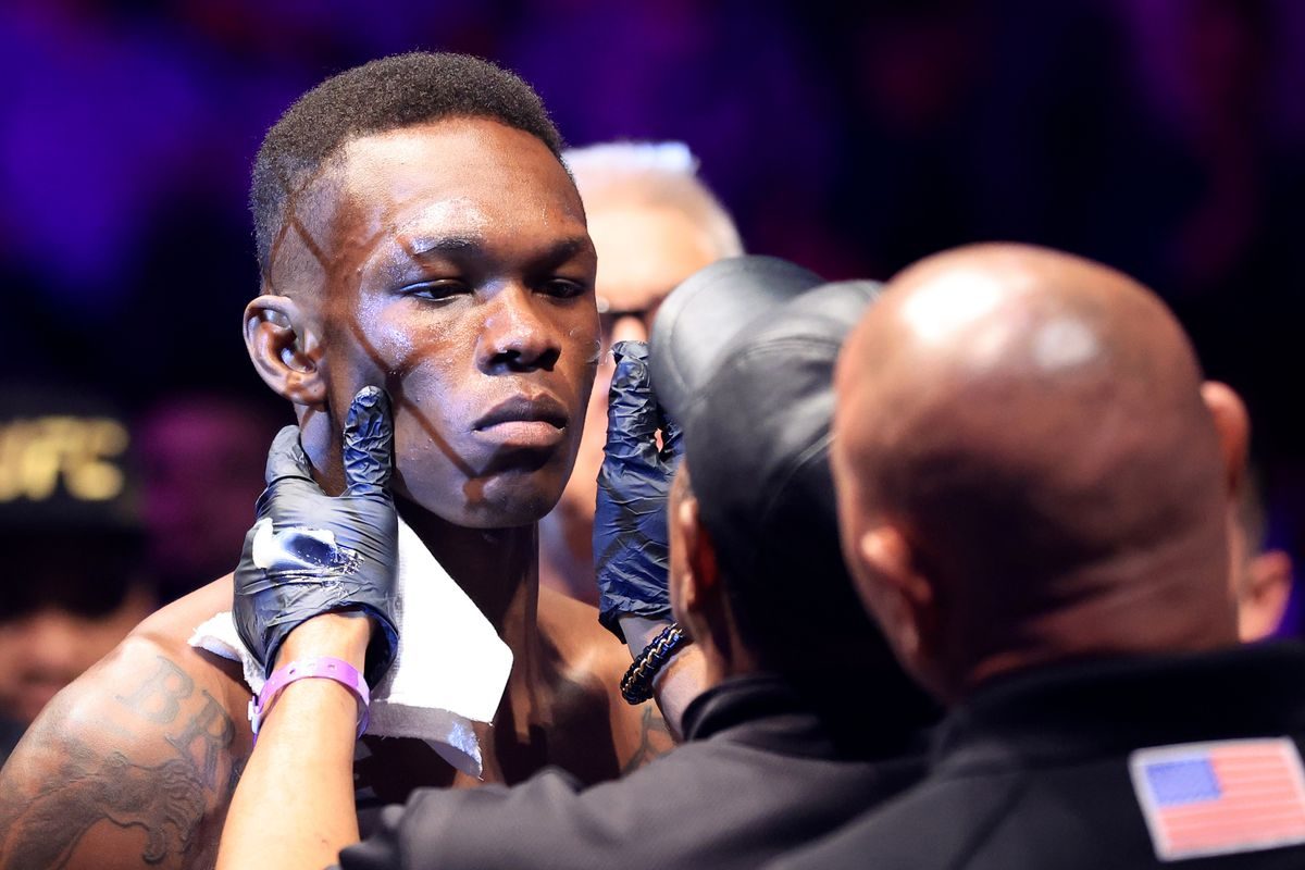 where does israel adesanya live