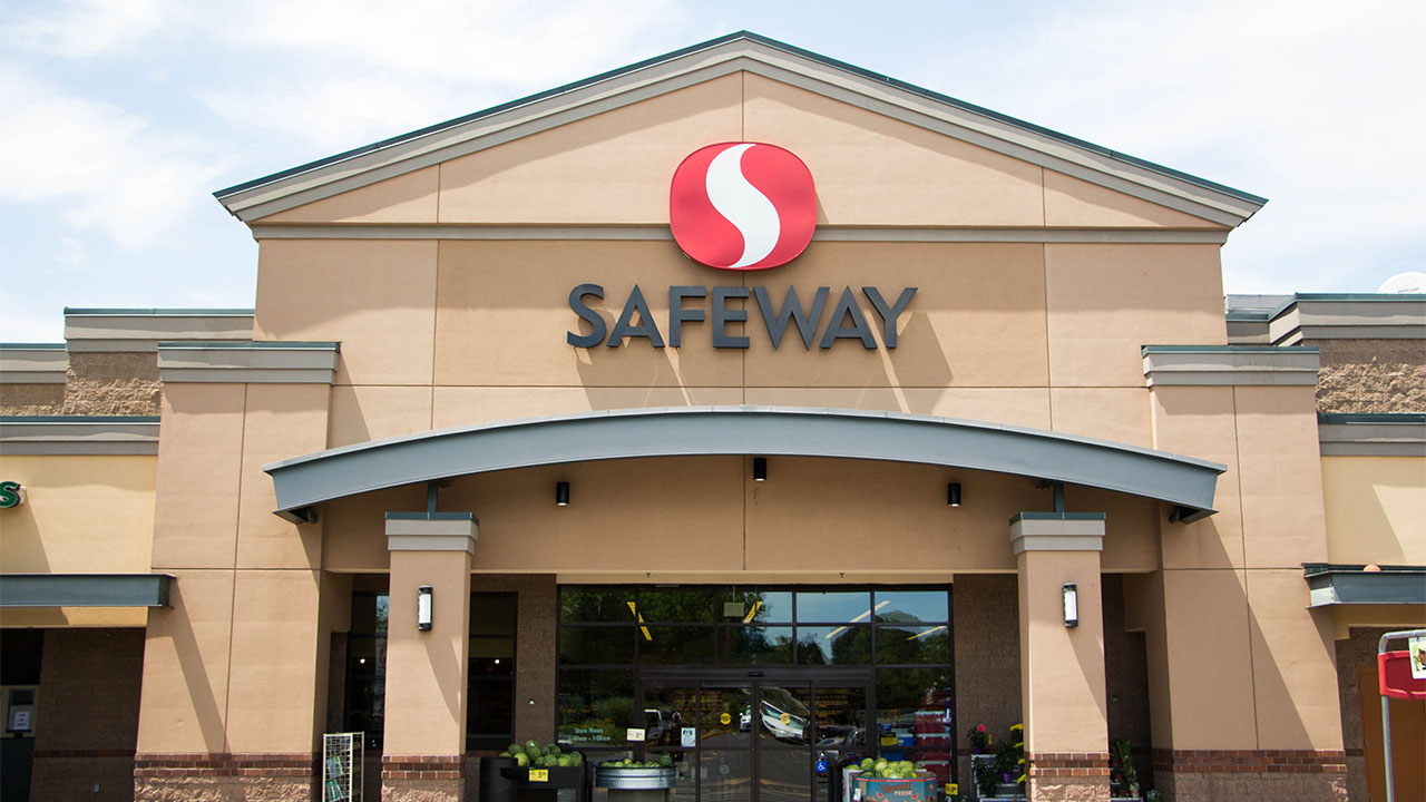 where is a safeway store